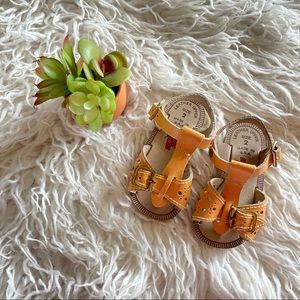 Vintage leather baby saltwater sandals by dynakids